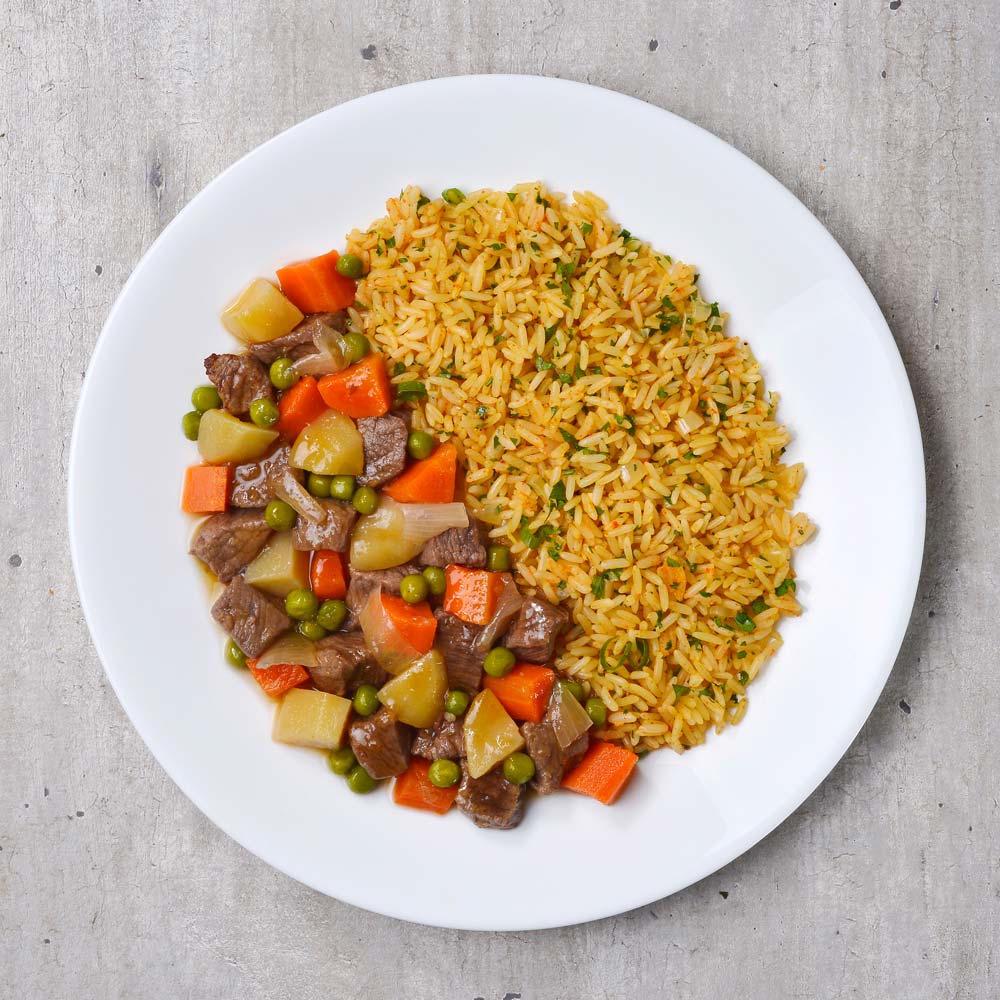 Picadinho de Carne com Legumes com Arroz Pilaf