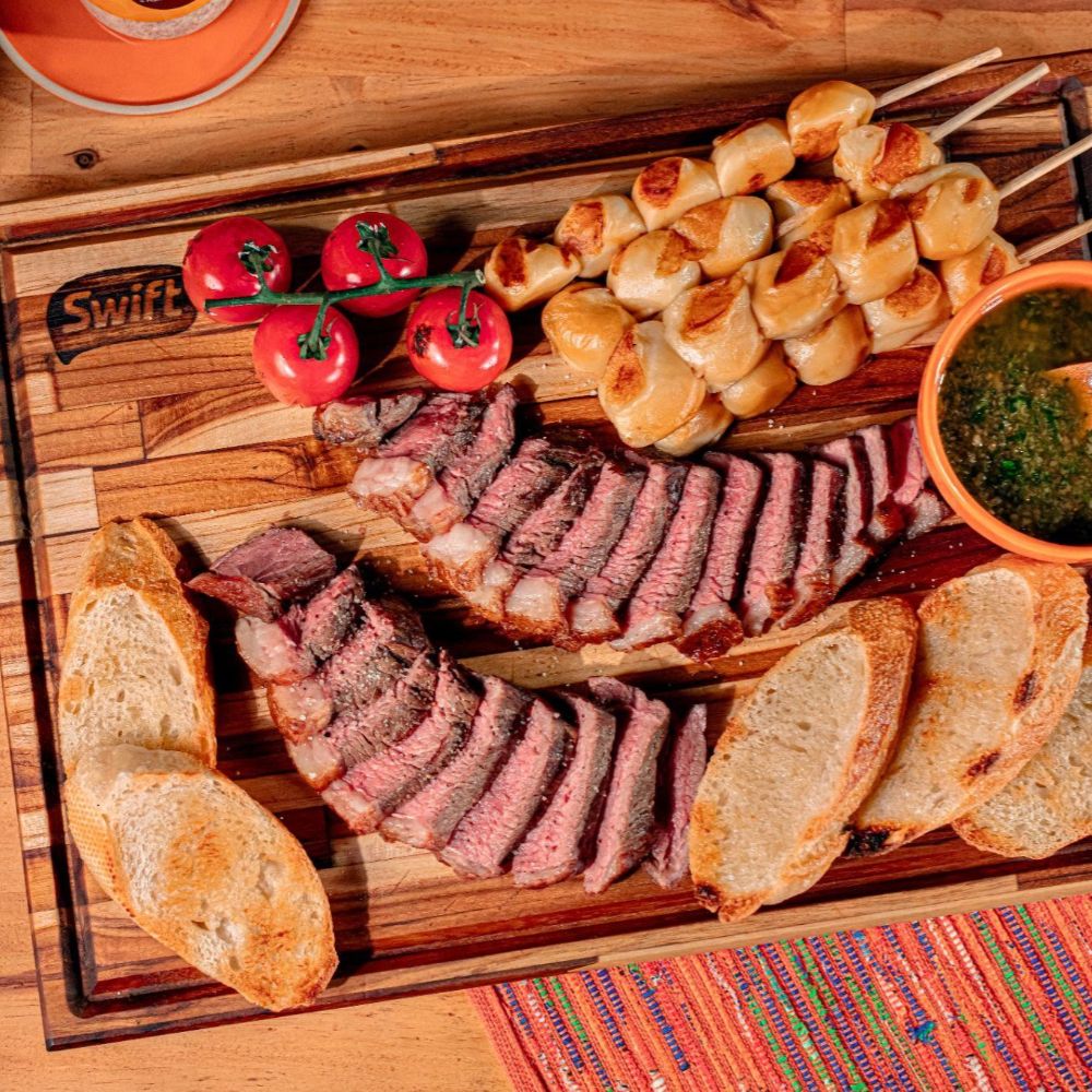 Receita de Picanha Ouro e Queijo Defumado com Pesto de Salsa