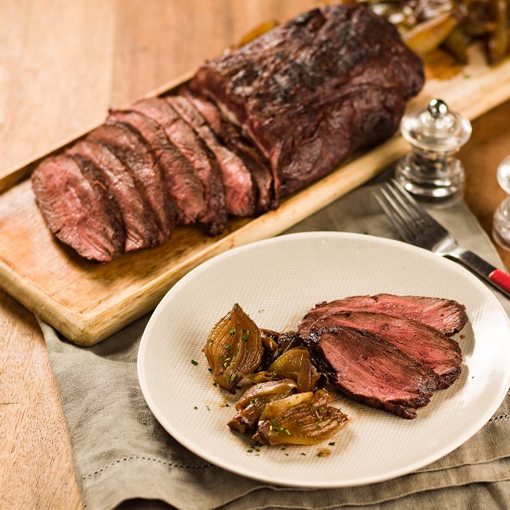 Shoulder com Manteiga de Ervas e Cebolas Caramelizadas