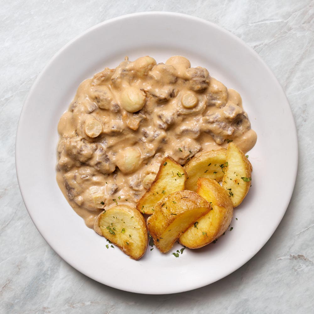Strogonoff de Carne com Batata Francesa