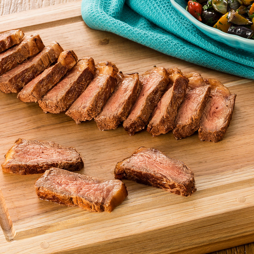 Receita de Bife de Tira de Contra Filé com Torrada de Alecrim